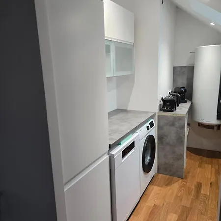 公寓 Le Du Clos Malou *